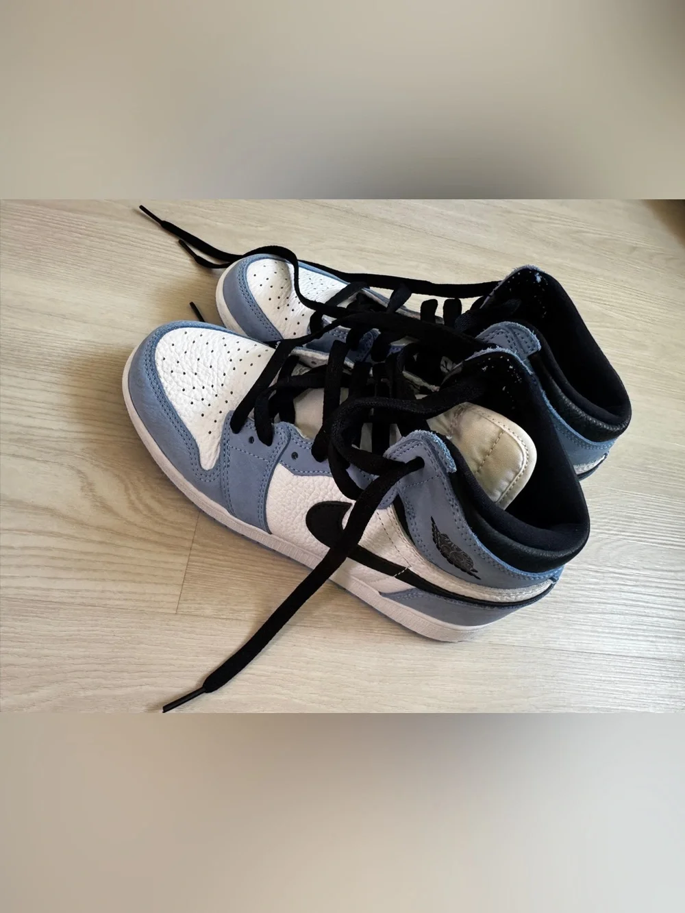 2021 Air Jordan 1 Retro High OG 'University Blue'